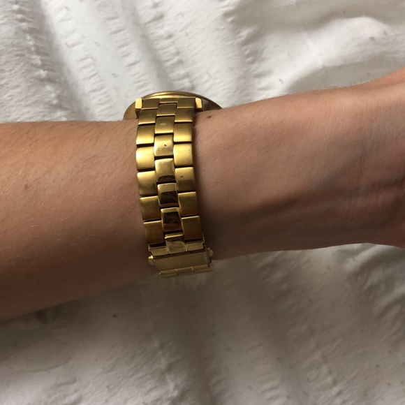 USED GOLD NIXON WATCH OBO - Picture 10 of 11